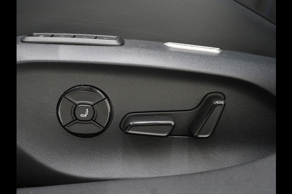 Volkswagen Passat Variant 1.5 eHybrid R-Line Edition | Panoramadak | Vol Leder | Harman/Kardon | HUD | Massage | Trekhaak