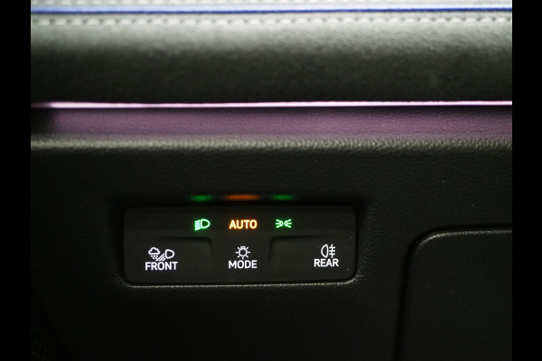 Volkswagen Passat Variant 1.5 eHybrid R-Line Edition | Panoramadak | Vol Leder | Harman/Kardon | HUD | Massage | Trekhaak