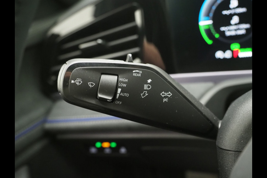 Volkswagen Passat Variant 1.5 eHybrid R-Line Edition | Panoramadak | Vol Leder | Harman/Kardon | HUD | Massage | Trekhaak