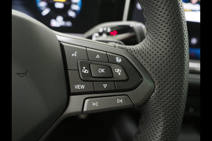 Volkswagen Passat Variant 1.5 eHybrid R-Line Edition | Panoramadak | Vol Leder | Harman/Kardon | HUD | Massage | Trekhaak