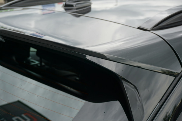 Lynk & Co 01 272PK Core PLUG IN HYBRID | NW MODEL | 1.800 TREKGEWICHT