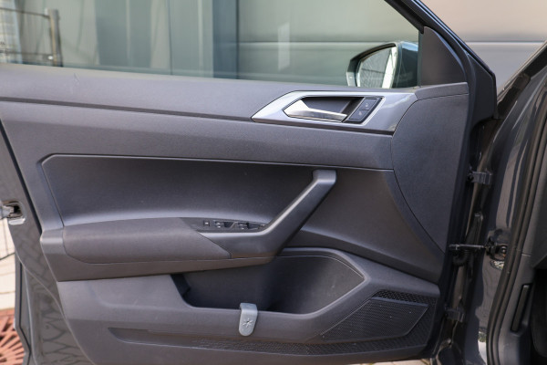 Volkswagen Polo 1.0 TSI Comfortline | NAP! | PANO | ACC | CAMERA | CARPLAY |