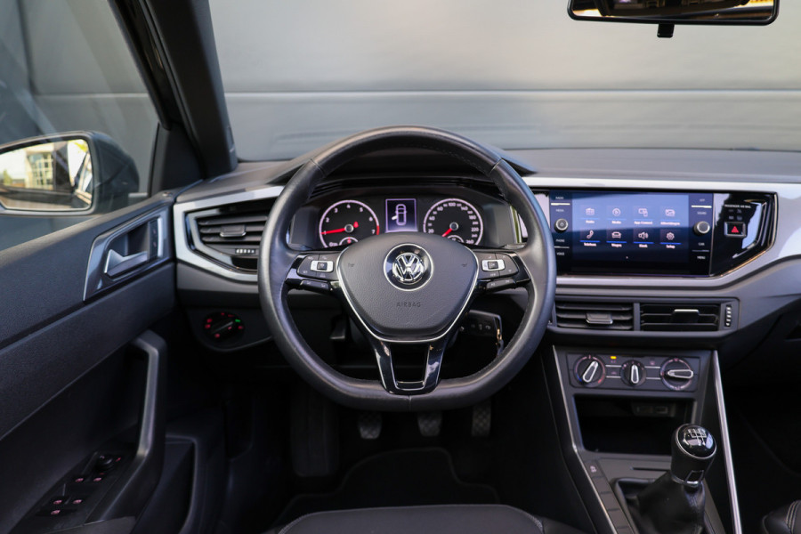 Volkswagen Polo 1.0 TSI Comfortline | NAP! | PANO | ACC | CAMERA | CARPLAY |