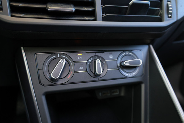 Volkswagen Polo 1.0 TSI Comfortline | NAP! | PANO | ACC | CAMERA | CARPLAY |