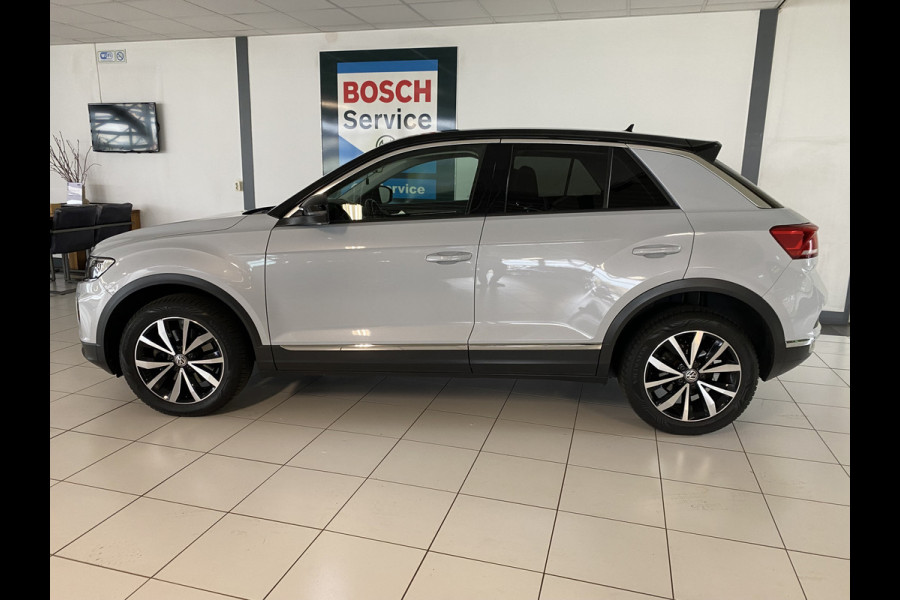 Volkswagen T-Roc 1.5 TSI Sport Carplay / Navigatie / Camera