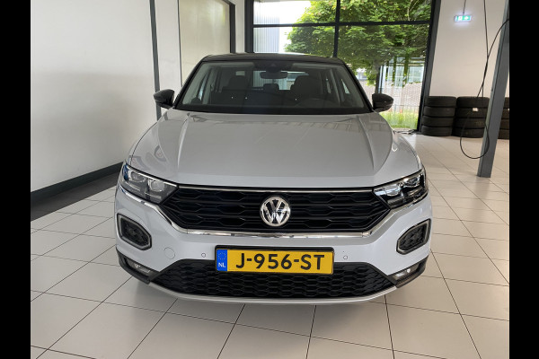 Volkswagen T-Roc 1.5 TSI Sport Carplay / Navigatie / Camera