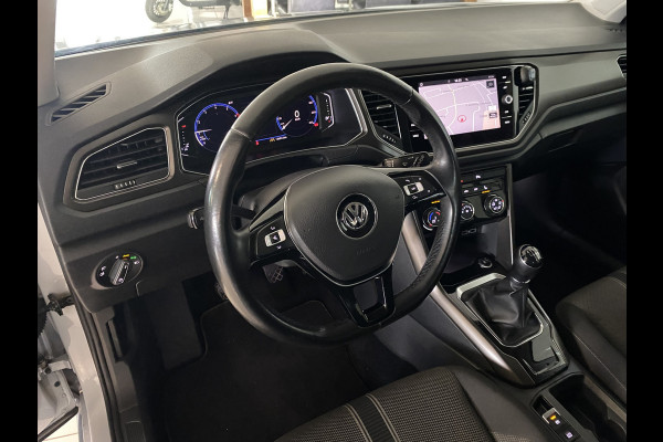 Volkswagen T-Roc 1.5 TSI Sport Carplay / Navigatie / Camera