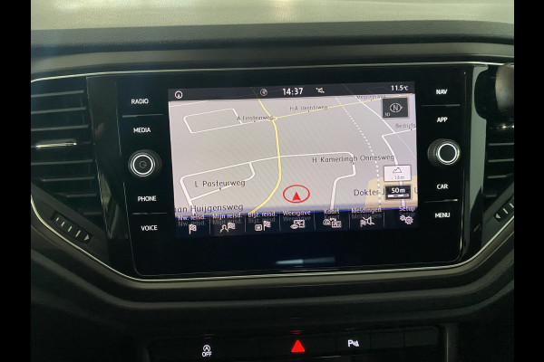 Volkswagen T-Roc 1.5 TSI Sport Carplay / Navigatie / Camera