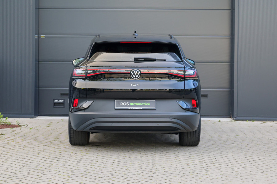 Volkswagen ID.4 Pro Performance 77 kWh | BTW | CAMERA | TREKHAAK | ACC | STOELVERWARMING |