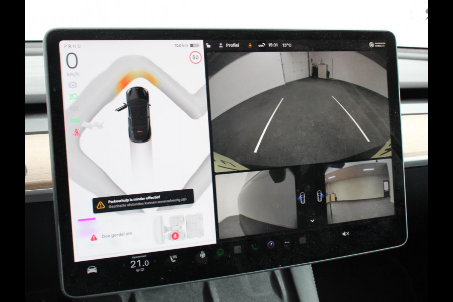 Tesla Model Y Performance Long Range AWD 75 kWh Climate control Adaptieve cruise control Achteruitrijcamera Panoramadak Keyless Stuurverwarming Stoelverwarming LED Navigatie Parkeersensoren