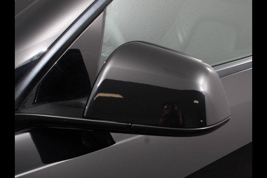 Tesla Model Y Performance Long Range AWD 75 kWh Climate control Adaptieve cruise control Achteruitrijcamera Panoramadak Keyless Stuurverwarming Stoelverwarming LED Navigatie Parkeersensoren