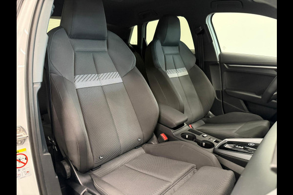 Audi A3 Sportback 35 TFSI S Edition SONOS Premium Audio Airco ECC Navigatie Carplay Full LED Elektr. Sportstoelen PDC VA + Camera Adaptive Cruise Control Head Up Display