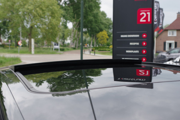 Volvo V60 2.0 T8 Plug-in Hybrid 456 PK AWD Ultimate Dark, Panoramadak, H/K Sound, 360 Camera