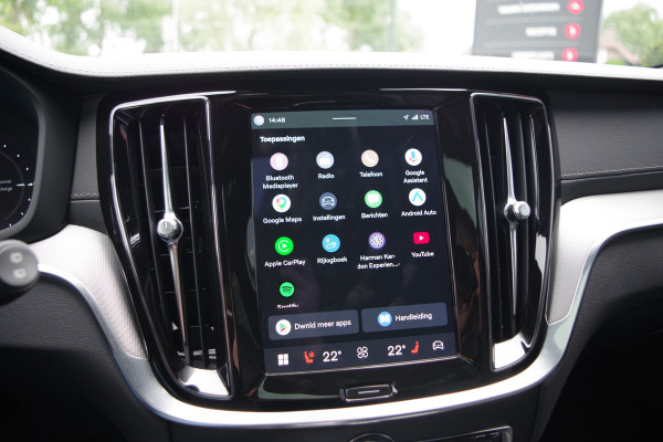 Volvo V60 2.0 T8 Plug-in Hybrid 456 PK AWD Ultimate Dark, Panoramadak, H/K Sound, 360 Camera