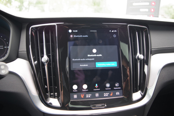 Volvo V60 2.0 T8 Plug-in Hybrid 456 PK AWD Ultimate Dark, Panoramadak, H/K Sound, 360 Camera