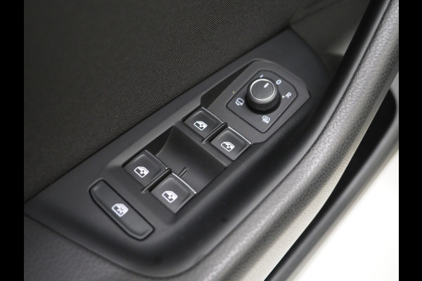 Volkswagen Passat Variant 1.4 TSI PHEV GTE 218PK | Panoramadak | Trekhaak | Massage | Camera | Virtual | Memory | Matrix | Carplay