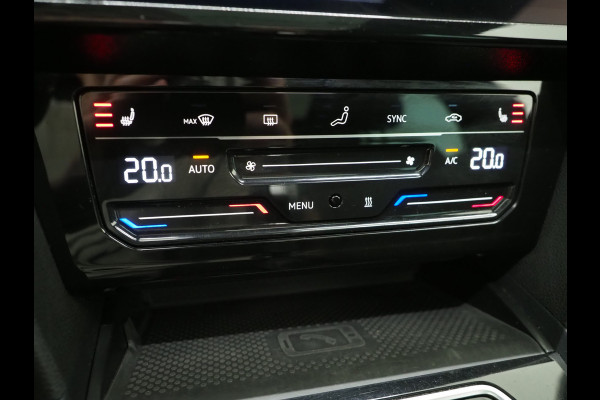 Volkswagen Passat Variant 1.4 TSI PHEV GTE 218PK | Panoramadak | Trekhaak | Massage | Camera | Virtual | Memory | Matrix | Carplay