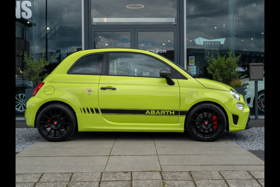 Abarth 595C Competizione 180PK / Carbon / Xenon / Koni / Brembo / Monza / Carplay