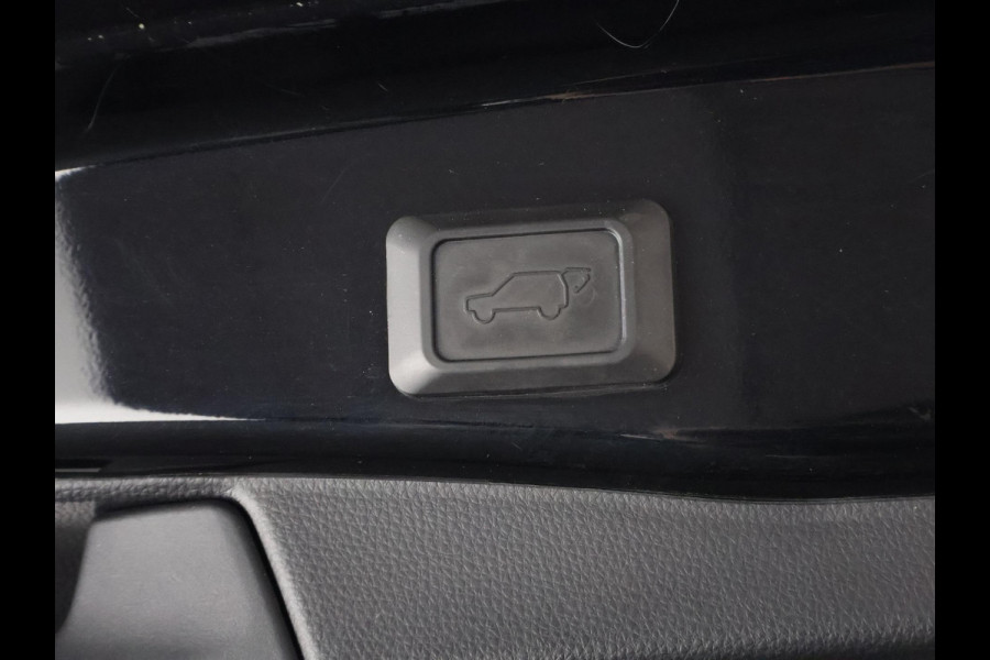 Toyota RAV4 2.5 Plug-in Hybrid AWD Business Plus | Stuur-/Stoelverwarming voor & achter | Apple Carplay & AndroidAUTO | Adapt.Cruise Control |