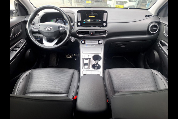 Hyundai Kona EV Premium 64 kWh | SOH: 96,8% | Warmtepomp | Lage km-stand | Leder | HUD | Blindspot | Full LED |