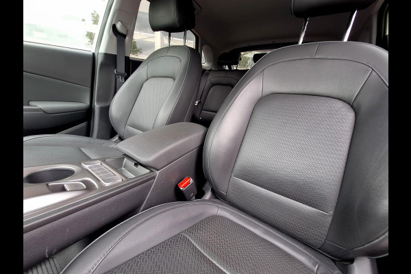 Hyundai Kona EV Premium 64 kWh | SOH: 96,8% | Warmtepomp | Lage km-stand | Leder | HUD | Blindspot | Full LED |