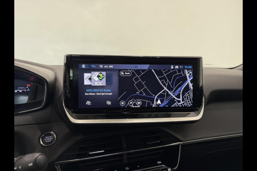 Peugeot 2008 1.2 PureTech 100 Allure Navigatie Apple Carplay/Android Auto Parkeersensoren Cruise Control Full LED Virtual Cockpit Climate Control Lichtmetalen velgen
