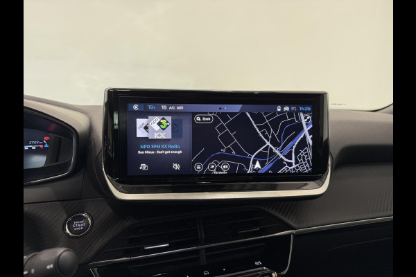 Peugeot 2008 1.2 PureTech 100 Allure Navigatie Apple Carplay/Android Auto Parkeersensoren Cruise Control Full LED Virtual Cockpit Climate Control Lichtmetalen velgen