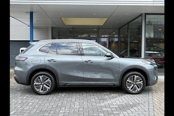 GEELY Starray EM-i 1.5 Pro | 360 Camera | Stoelverwarming | Parkeersensoren | Stuurverwarmimg | 83 km Elektrisch bereik | 18 Inch LMV