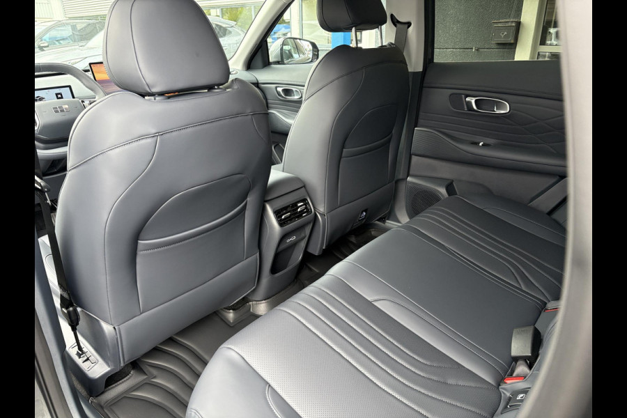 GEELY Starray EM-i 1.5 Pro | 360 Camera | Stoelverwarming | Parkeersensoren | Stuurverwarmimg | 83 km Elektrisch bereik | 18 Inch LMV