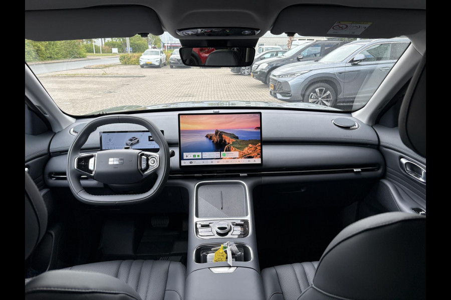 GEELY Starray EM-i 1.5 Pro | 360 Camera | Stoelverwarming | Parkeersensoren | Stuurverwarmimg | 83 km Elektrisch bereik | 18 Inch LMV