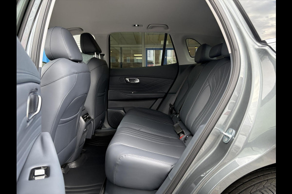 GEELY Starray EM-i 1.5 Pro | 360 Camera | Stoelverwarming | Parkeersensoren | Stuurverwarmimg | 83 km Elektrisch bereik | 18 Inch LMV