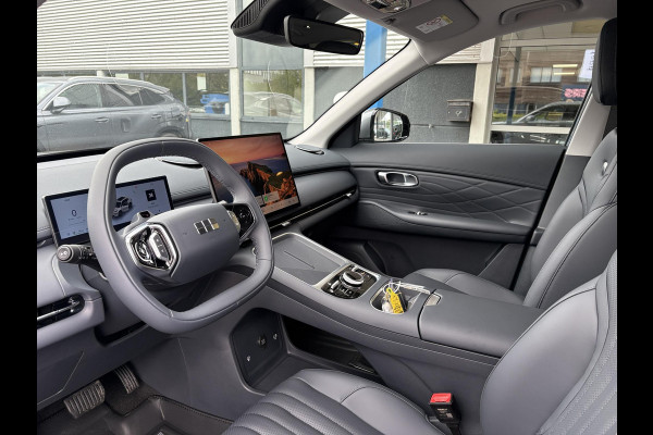 GEELY Starray EM-i 1.5 Pro | 360 Camera | Stoelverwarming | Parkeersensoren | Stuurverwarmimg | 83 km Elektrisch bereik | 18 Inch LMV