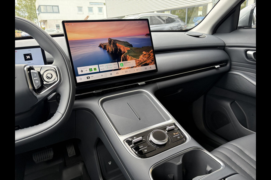 GEELY Starray EM-i 1.5 Pro | 360 Camera | Stoelverwarming | Parkeersensoren | Stuurverwarmimg | 83 km Elektrisch bereik | 18 Inch LMV