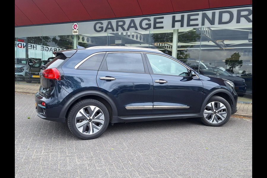 Kia e-Niro DynamicLinePlus 64 kWh | SOH: 94,9% | Leder | Adaptive CC | Climate | Navi | Stoel-en Stuurverwarming |