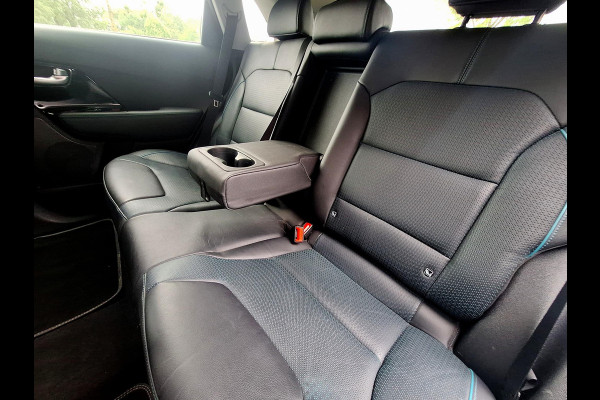 Kia e-Niro DynamicLinePlus 64 kWh | SOH: 94,9% | Leder | Adaptive CC | Climate | Navi | Stoel-en Stuurverwarming |
