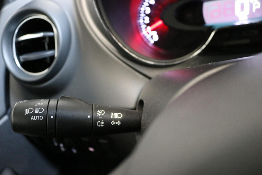 Renault Captur 1.2 TCe Intens | CAMERA | CARPLAY | TREKHAAK | NAP |