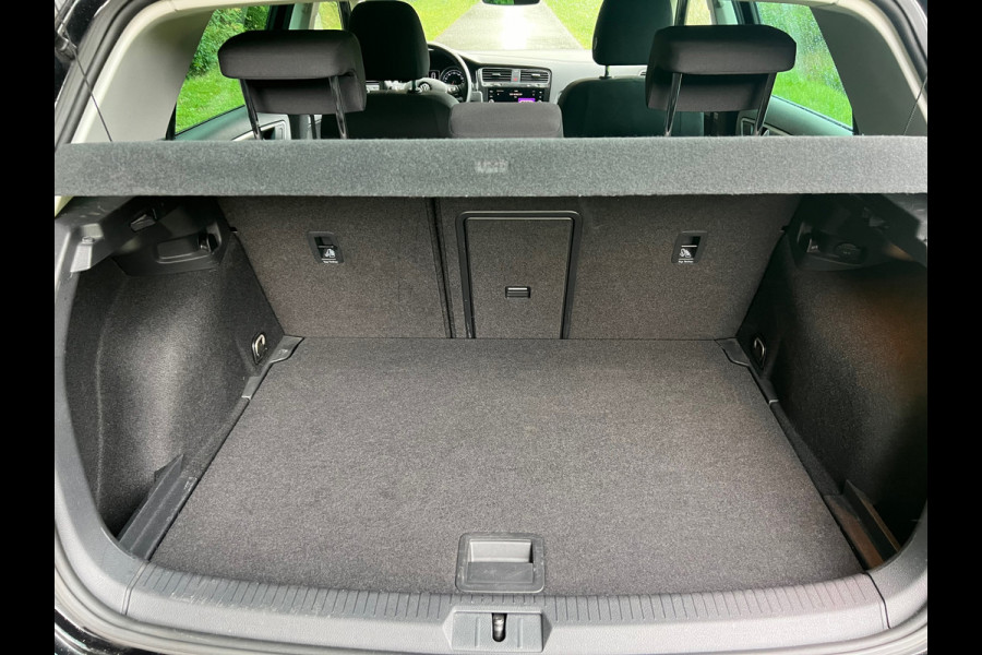 Volkswagen Golf 1.0 TSI Comfortline | Adaptief Cruise + Airco + Carplay Nu € 11.975,-!!!