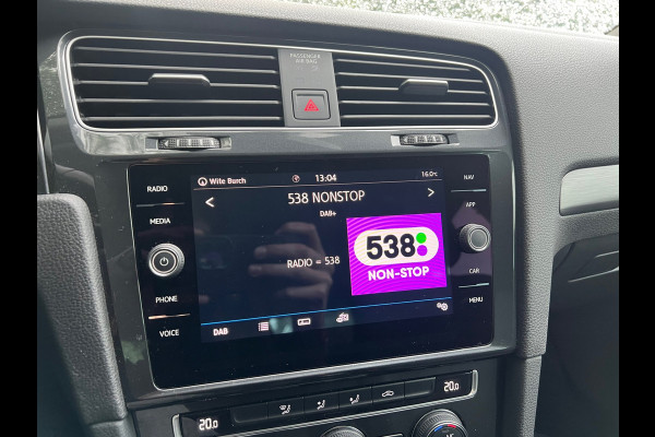 Volkswagen Golf 1.0 TSI Comfortline | Adaptief Cruise + Airco + Carplay Nu € 11.975,-!!!