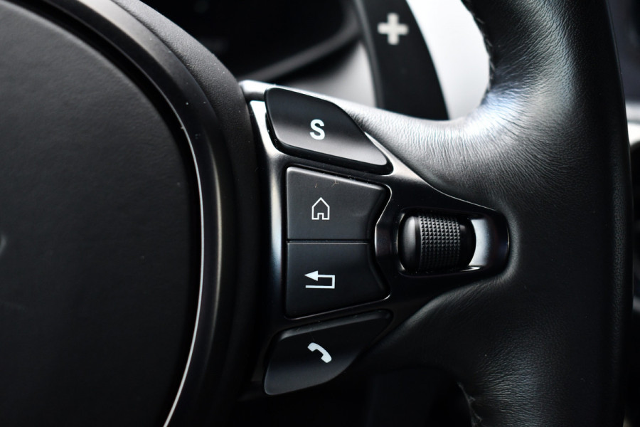 Aston Martin Vantage 4.0 V8 Carbon-ext | Ceramic-brakes | 26dkm