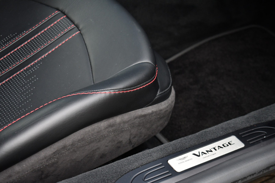 Aston Martin Vantage 4.0 V8 Carbon-ext | Ceramic-brakes | 26dkm