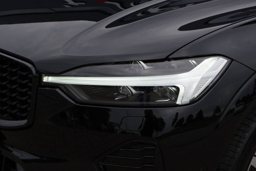 Volvo XC60 2.0 T8 Plug-in Hybrid 456 PK AWD Ultimate Dark, Panoramadak, 360 Camera, Sportstoelen