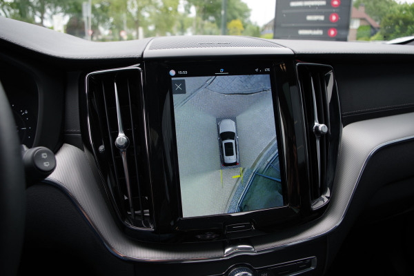 Volvo XC60 2.0 T8 Plug-in Hybrid 456 PK AWD Ultimate Dark, Panoramadak, 360 Camera, Sportstoelen