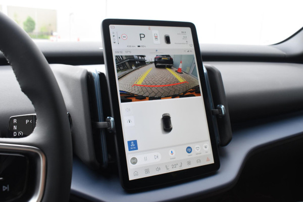 Volvo EX30 Single Motor Extended Range Plus Europa 69 kWh / Adaptive Cruise control / Extra getint glas / Climate Pack / Achteruitrijcamera / Elektrisch verstelbare stoelen / Parkeersensoren V+A