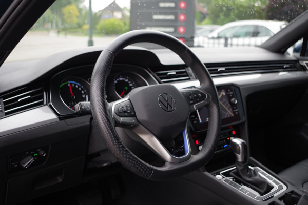 Volkswagen Passat Variant 1.4 TSI PHEV GTE 218 PK Business, Leder, IQ-LED, Memory, Camera