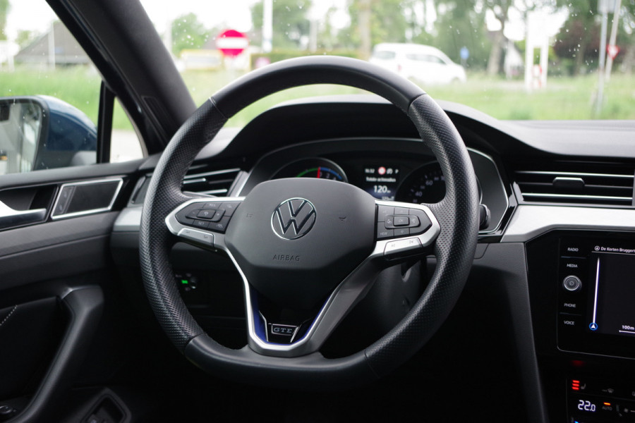 Volkswagen Passat Variant 1.4 TSI PHEV GTE 218 PK Business, Leder, IQ-LED, Memory, Camera
