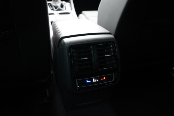 Volkswagen Passat Variant 1.4 TSI PHEV GTE 218 PK Business, Leder, IQ-LED, Memory, Camera