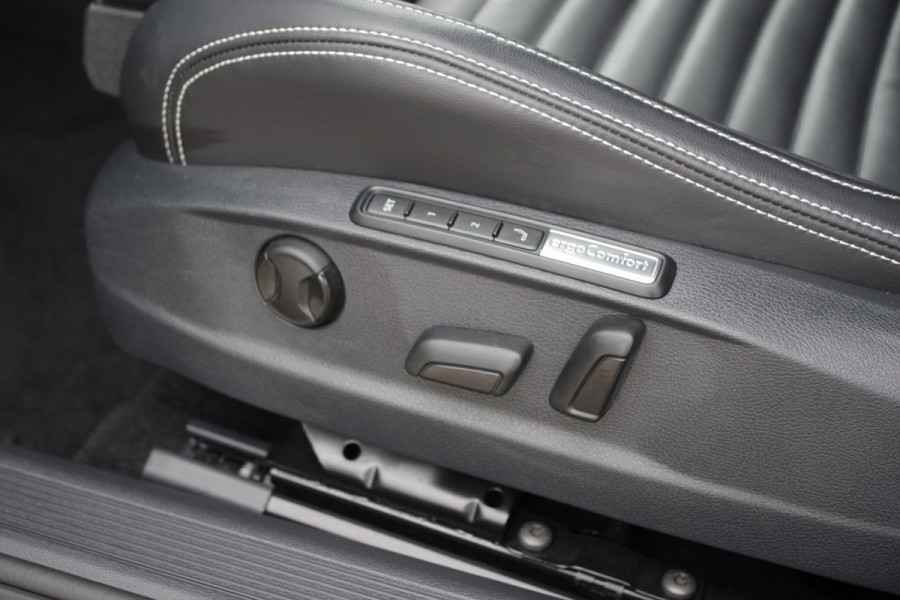Volkswagen Passat Variant 1.4 TSI PHEV GTE 218 PK Business, Leder, IQ-LED, Memory, Camera