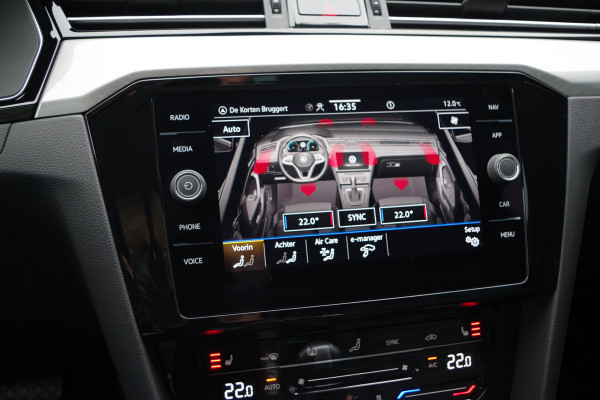 Volkswagen Passat Variant 1.4 TSI PHEV GTE 218 PK Business, Leder, IQ-LED, Memory, Camera