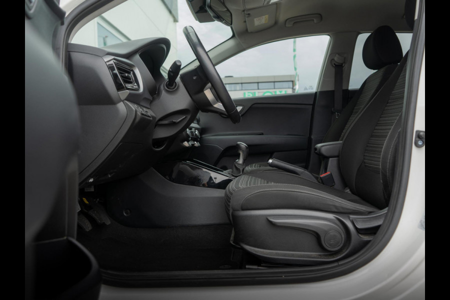 Kia Stonic 1.0 T-GDi MHEV DynamicPlusLine | Navi | PDC | CLima |