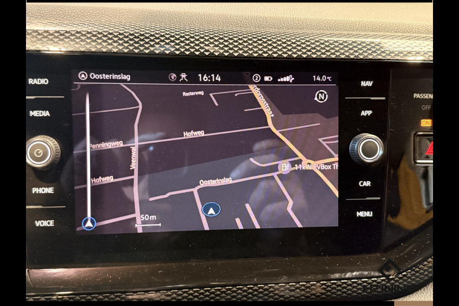 Volkswagen Taigo 1.0 TSI Life. Navi. Apple Carplay. Clima. Hollandse auto met NAP 50000 km